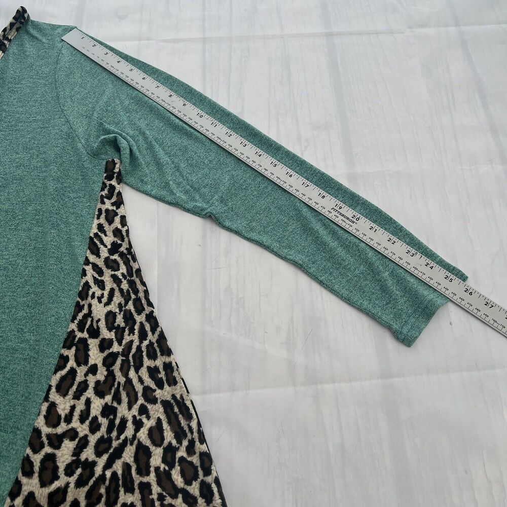LARACE Plus Leopard Long Sleeve Flowy Shirt Loose Green Sweater size 4X - Picture 6 of 11